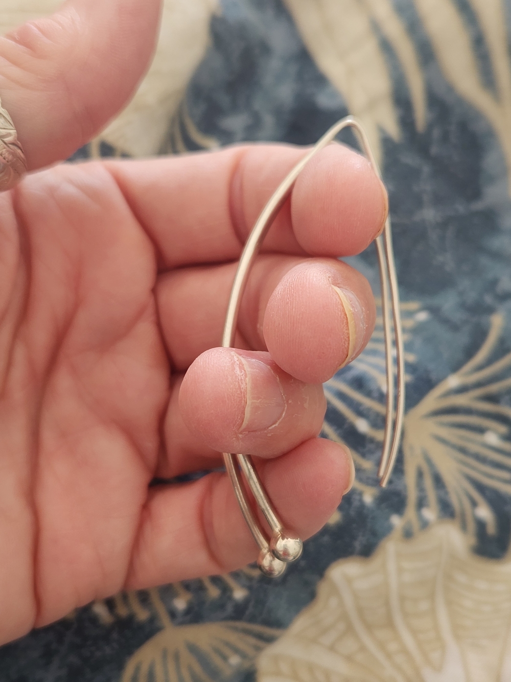 Siplada Minimalist Sterling Silver Threader Hoop Earrings - Sleek Drop Design